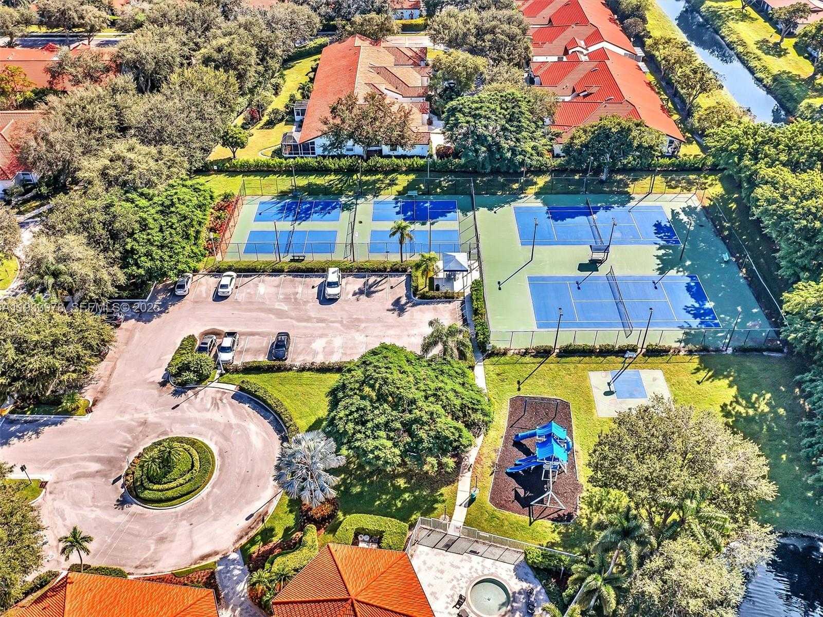 Small Image of 8520 VIA ROMANA #82U, Boca Raton Number 53