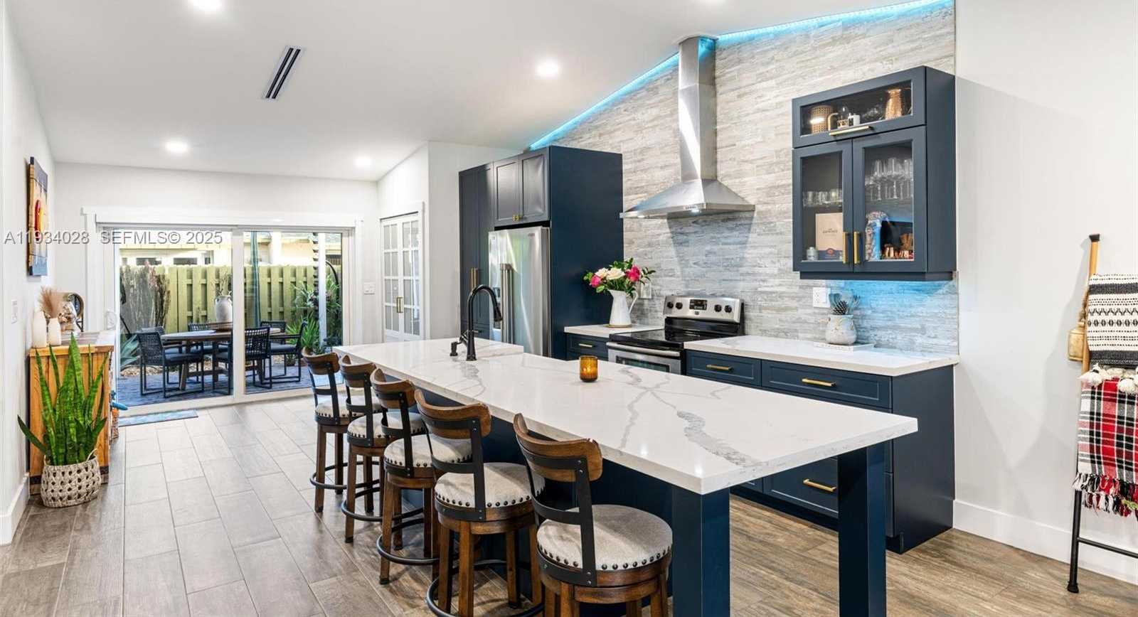 Small Image of 10955 SOUTH WEST 122ND PL #., Miami Number 13