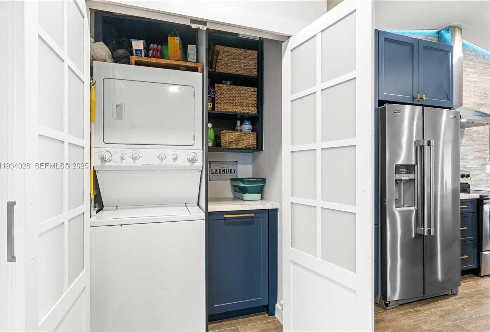 Small Image of 10955 SOUTH WEST 122ND PL #., Miami Number 17