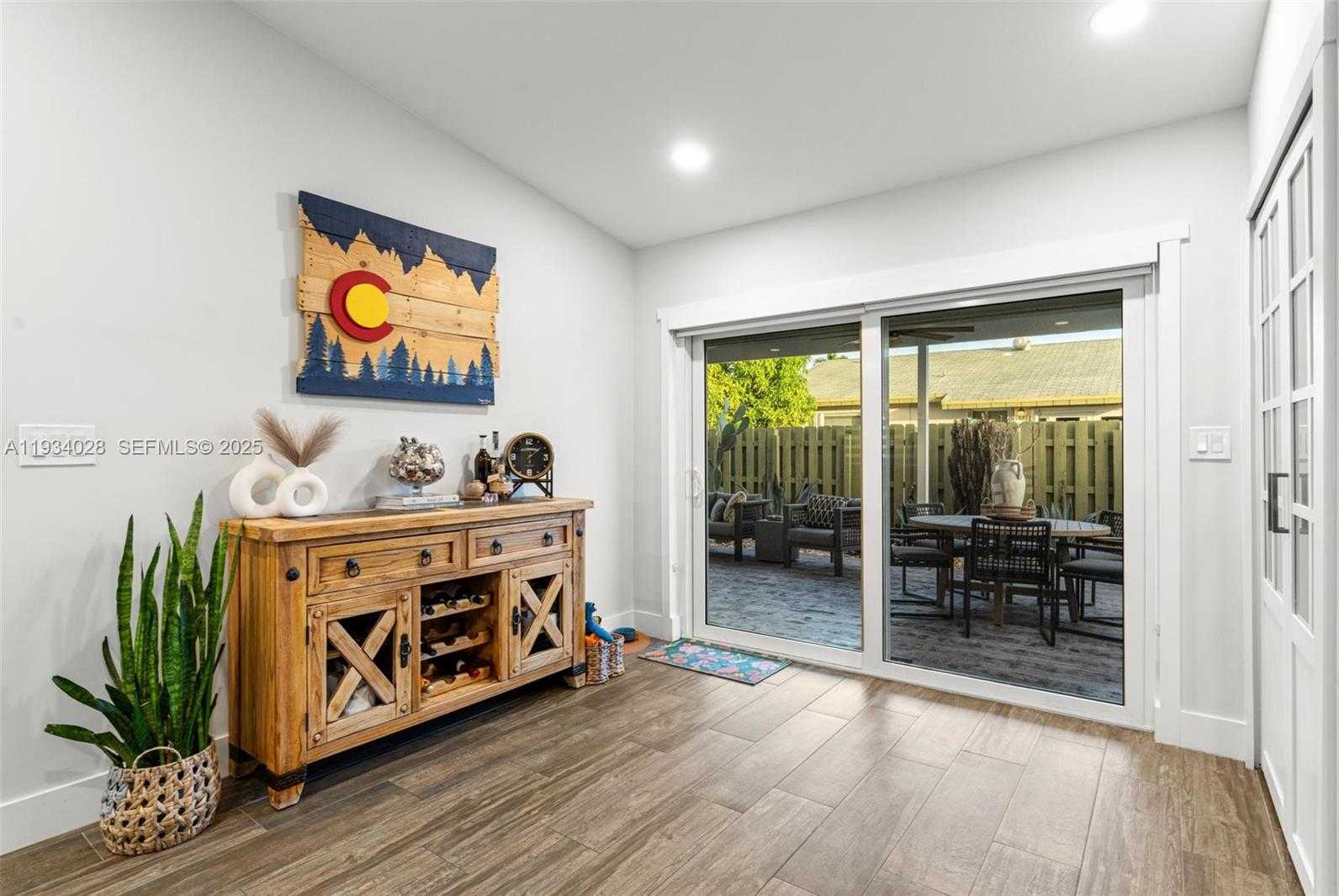 Small Image of 10955 SOUTH WEST 122ND PL #., Miami Number 18