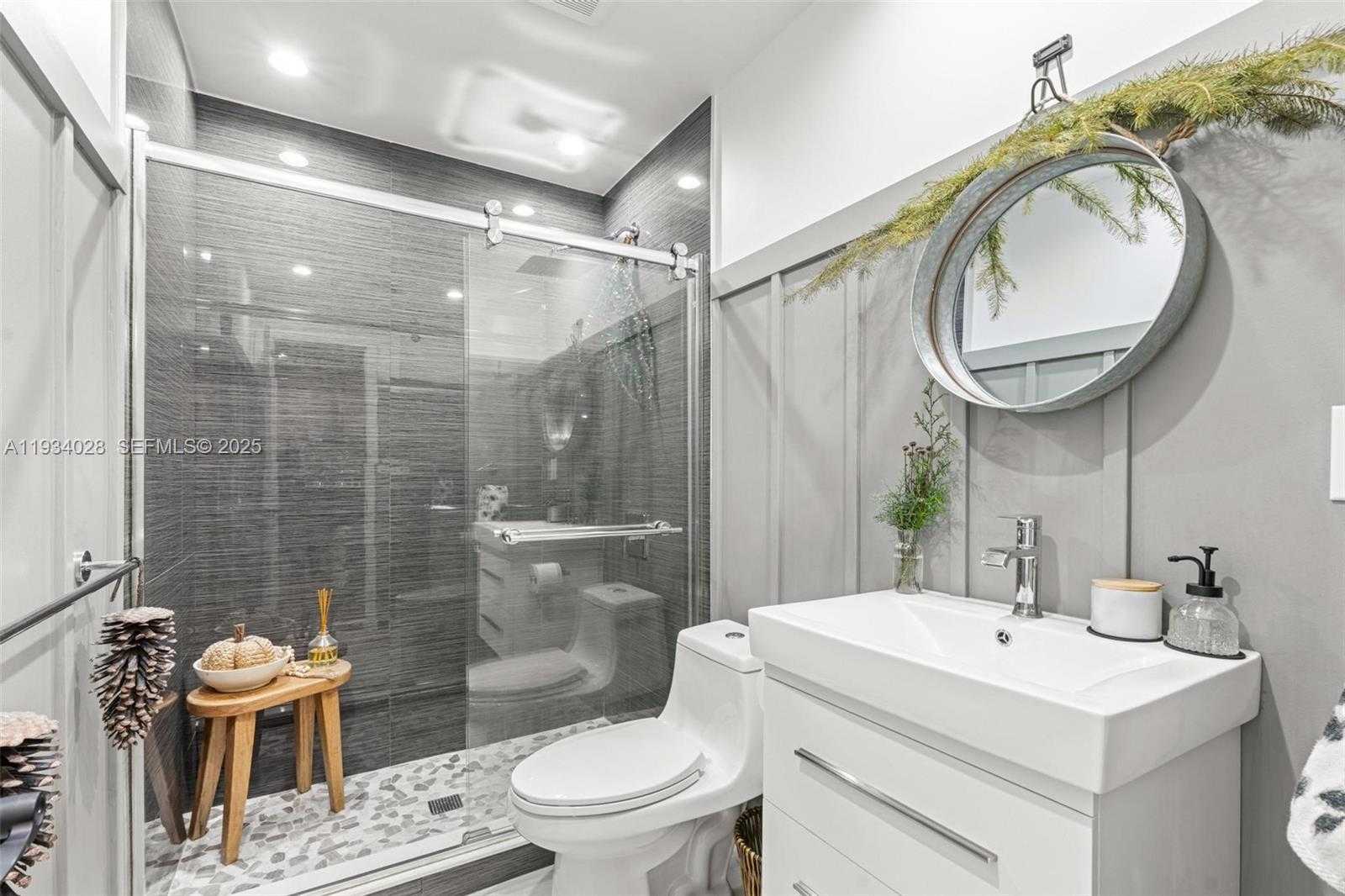 Small Image of 10955 SOUTH WEST 122ND PL #., Miami Number 24