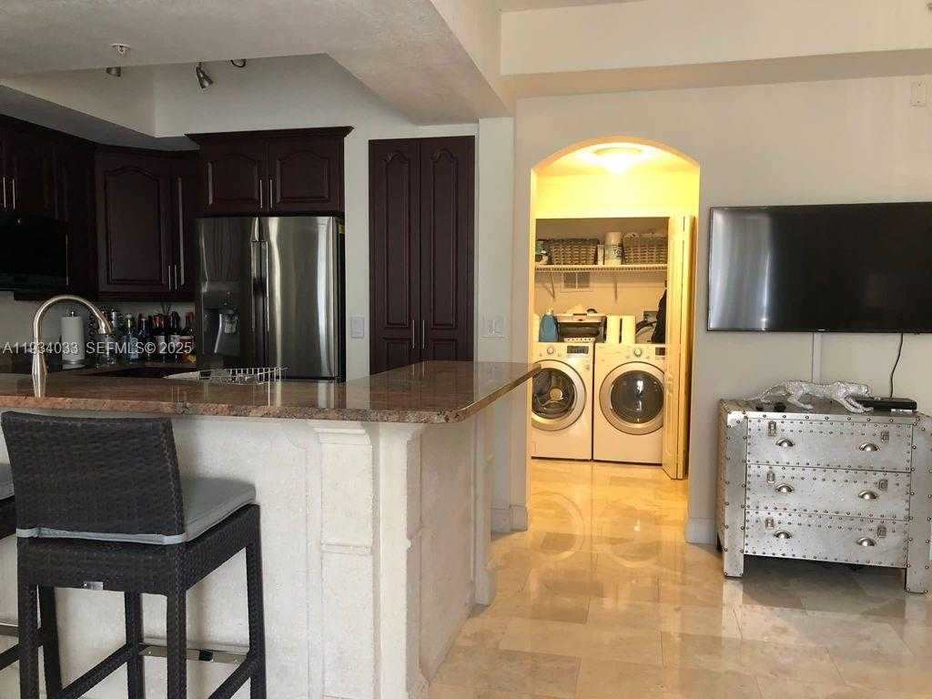 Small Image of 8826 WEST FLAGLER ST #204, Miami Number 35