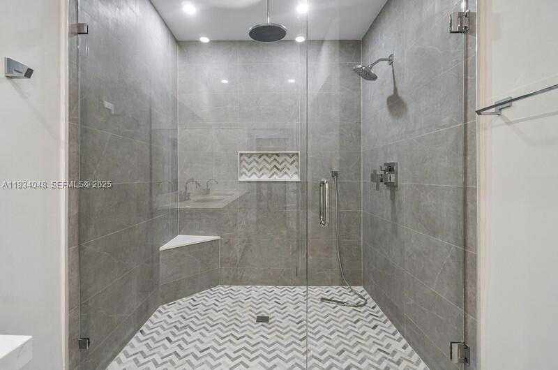 Small Image of 170 CELESTIAL WAY #1-5, Juno Beach Number 24