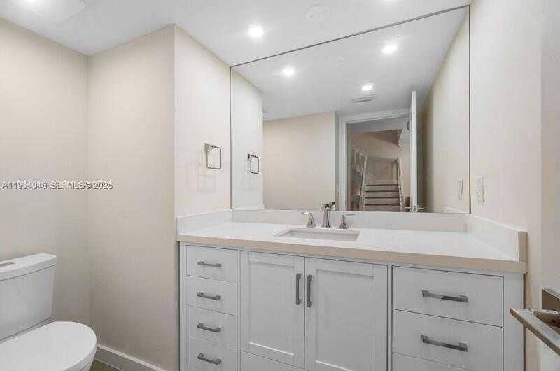 Small Image of 170 CELESTIAL WAY #1-5, Juno Beach Number 28