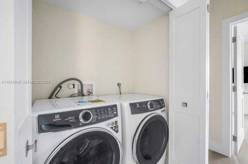 Small Image of 170 CELESTIAL WAY #1-5, Juno Beach Number 31