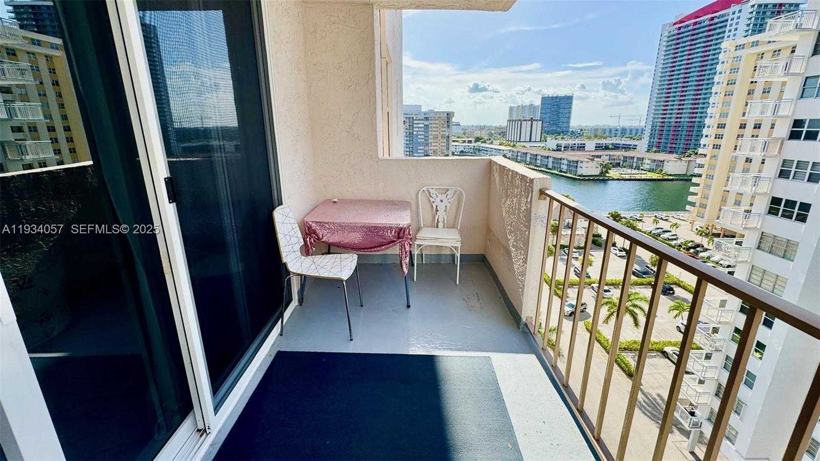 Small Image of 1865 SOUTH OCEAN DR #11B, Hallandale Beach Number 14