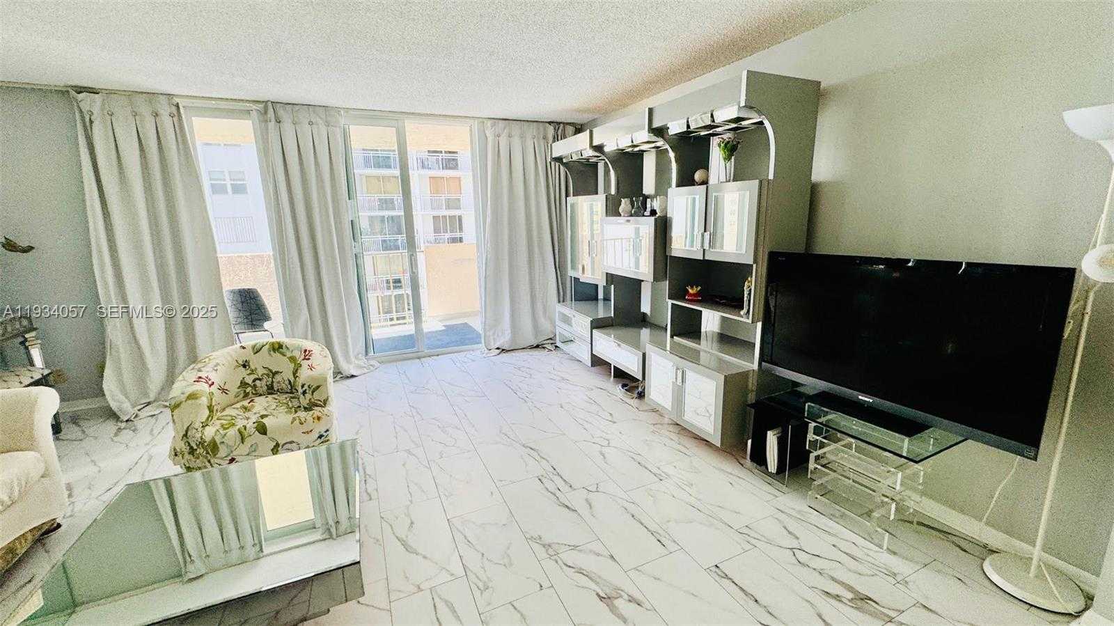Small Image of 1865 SOUTH OCEAN DR #11B, Hallandale Beach Number 8