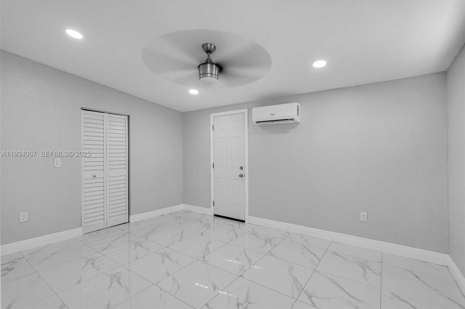 Small Image of 5061 WEST 12TH LN #., Hialeah Number 11