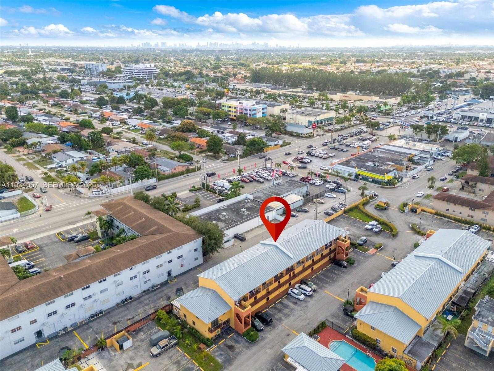 Small Image of 5061 WEST 12TH LN #., Hialeah Number 34