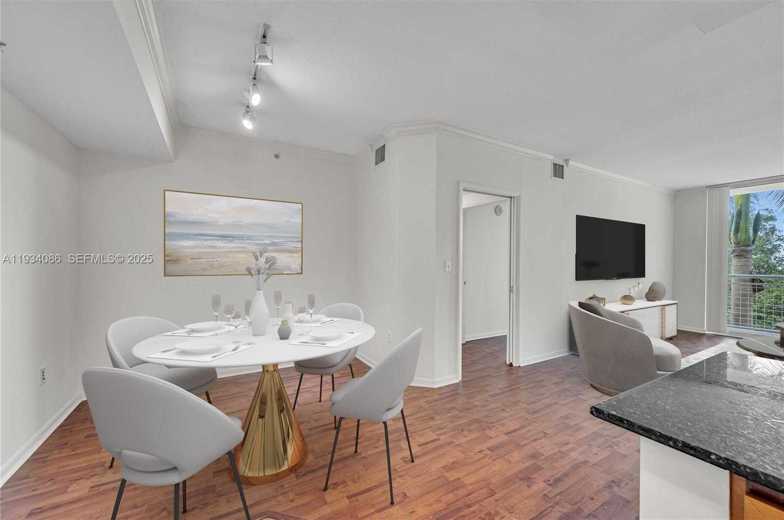 Small Image of 2000 NORTH BAYSHORE DR #316, Miami Number 3