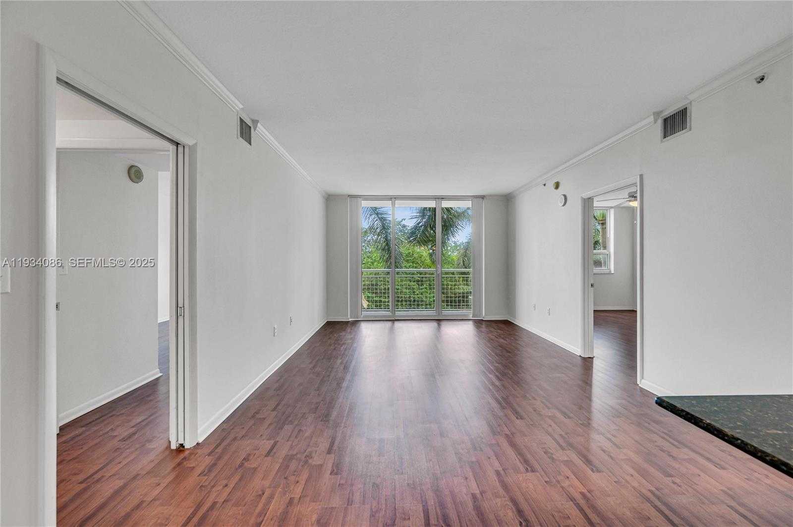 Small Image of 2000 NORTH BAYSHORE DR #316, Miami Number 6