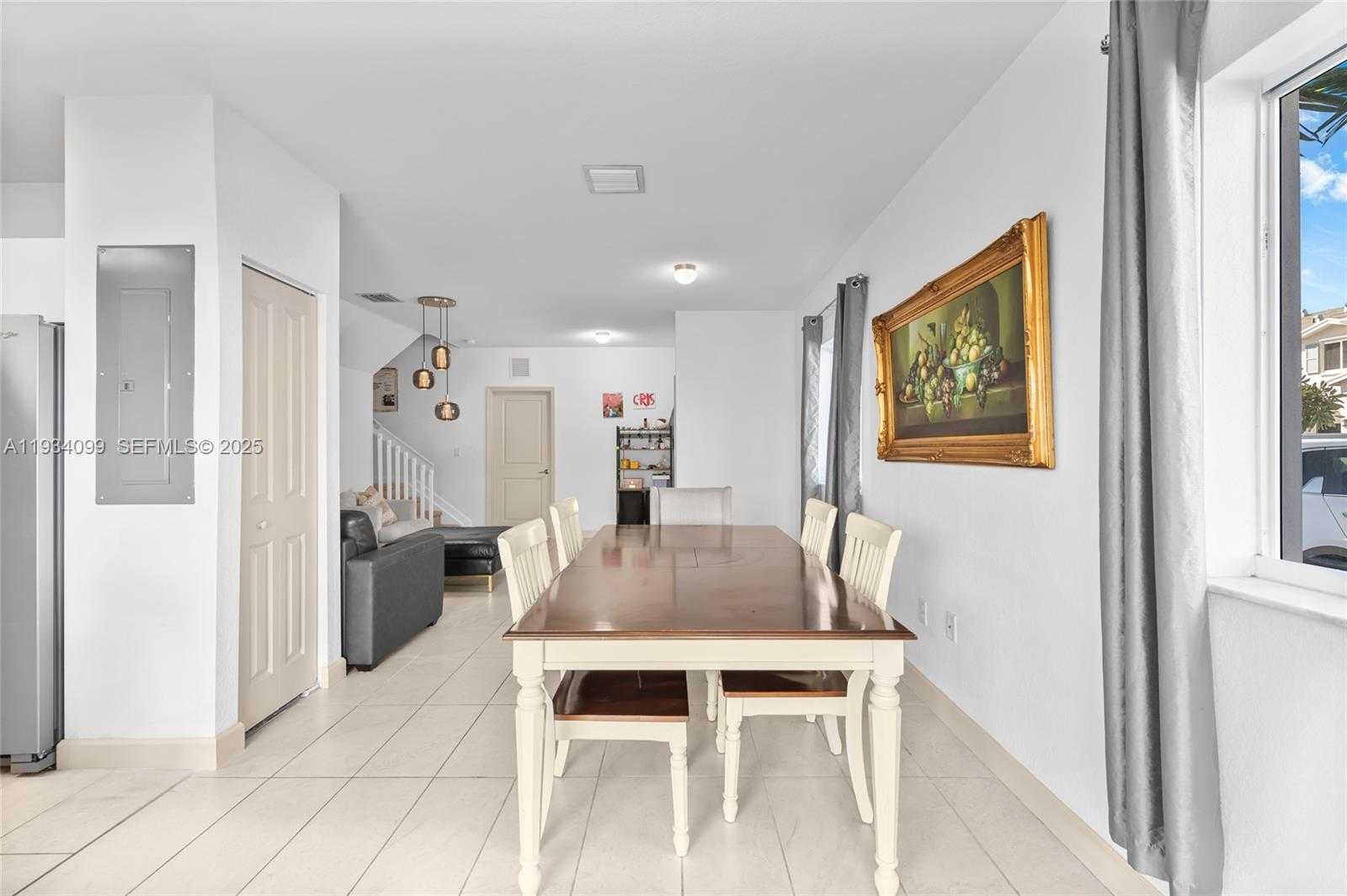 Small Image of 1270 NORTH WEST 3RD LN, Florida City Number 11