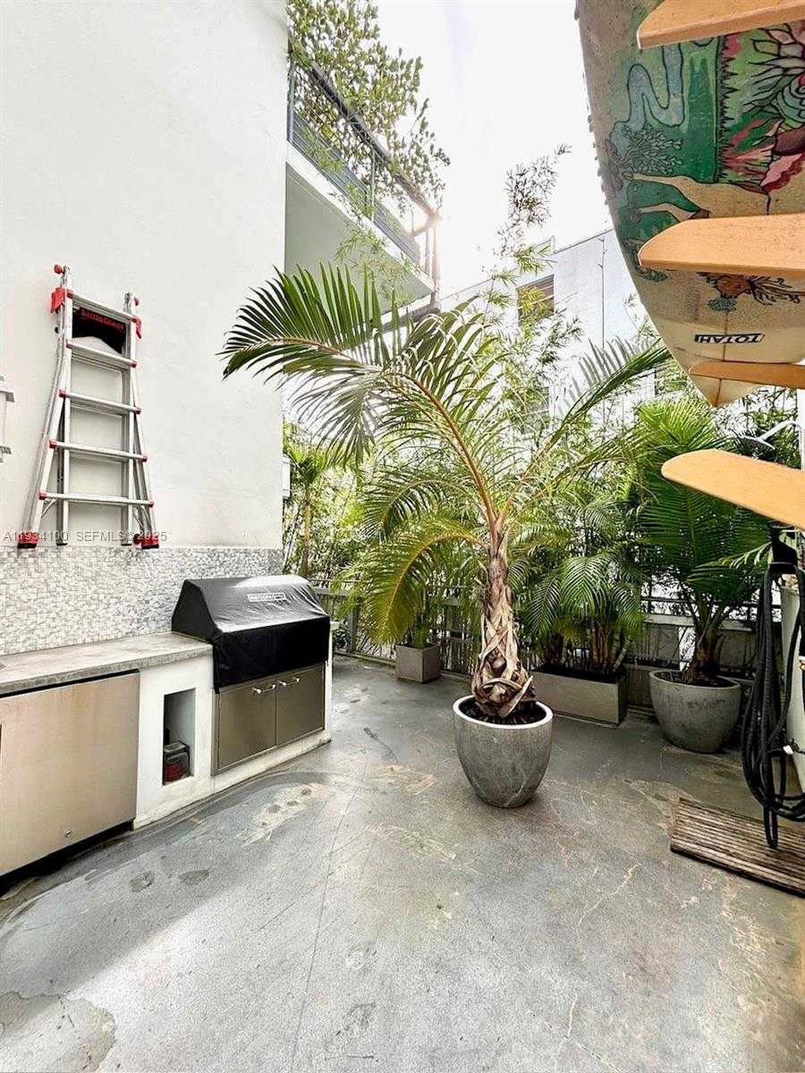 Small Image of 221 JEFFERSON AVE #4, Miami Beach Number 16