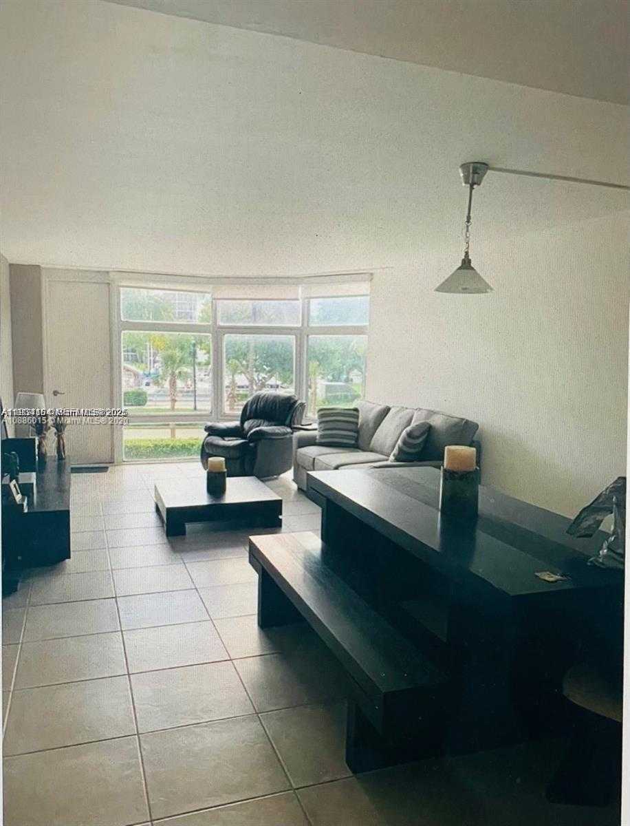 Small Image of 3375 NORTH COUNTRY CLUB DR #102, Aventura Number 2