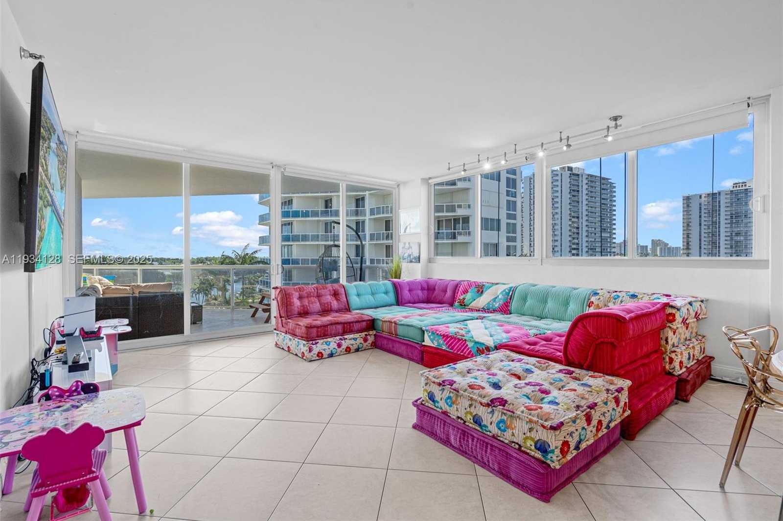 Small Image of 3801 NORTH EAST 207TH ST #603, Aventura Number 13