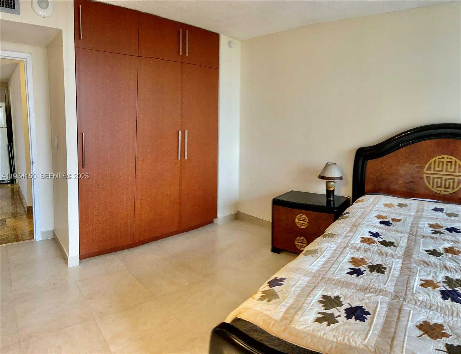 Small Image of 230 174TH ST #819, Sunny Isles Beach Number 16