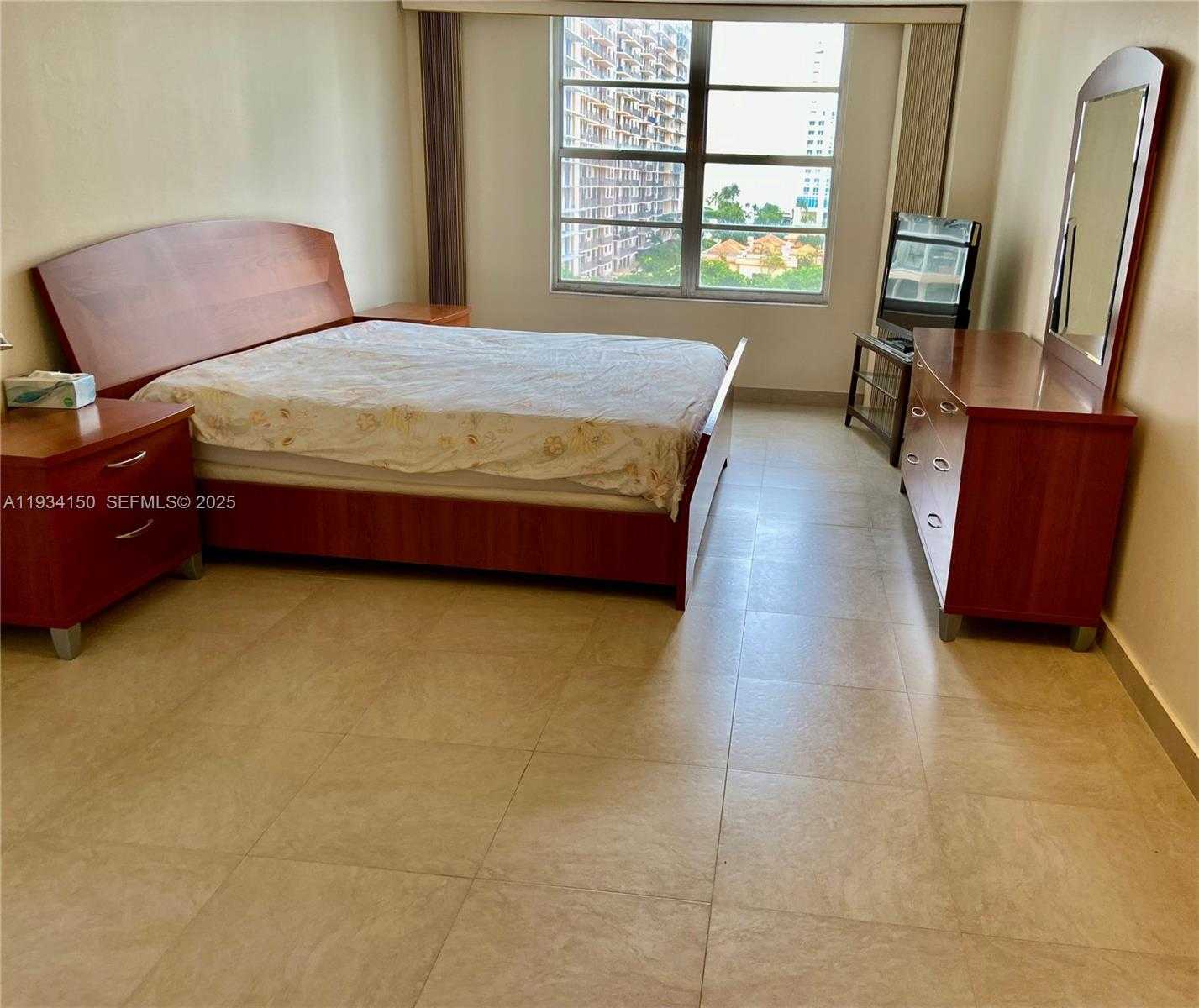Small Image of 230 174TH ST #819, Sunny Isles Beach Number 20