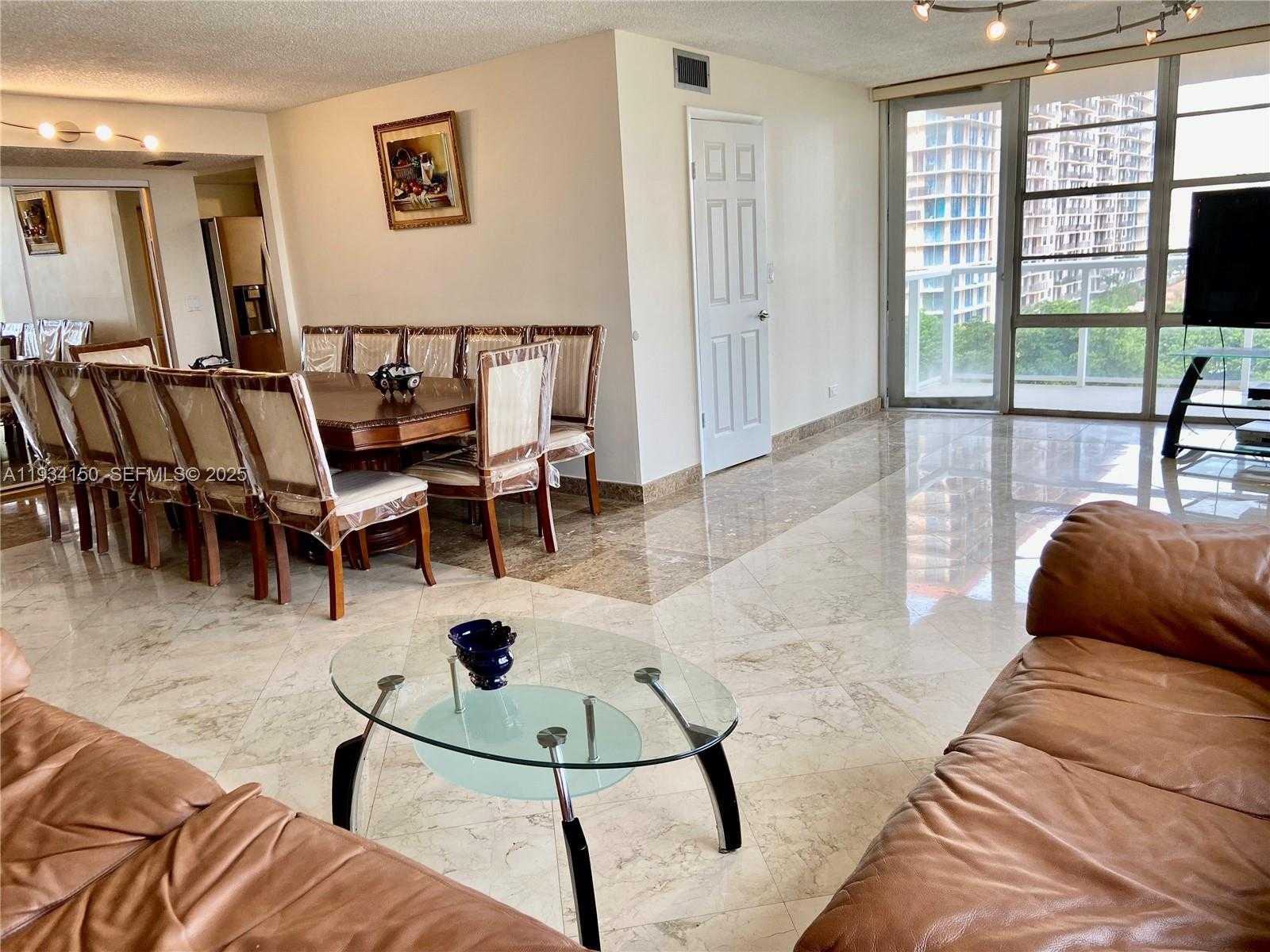 Small Image of 230 174TH ST #819, Sunny Isles Beach Number 3