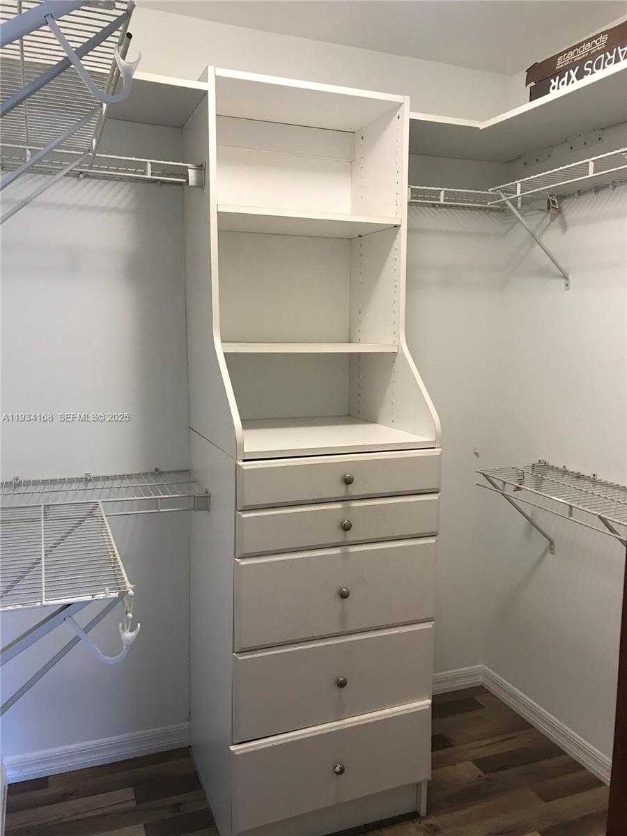 Small Image of 9355 FONTAINEBLEAU BLVD #C105, Miami Number 11