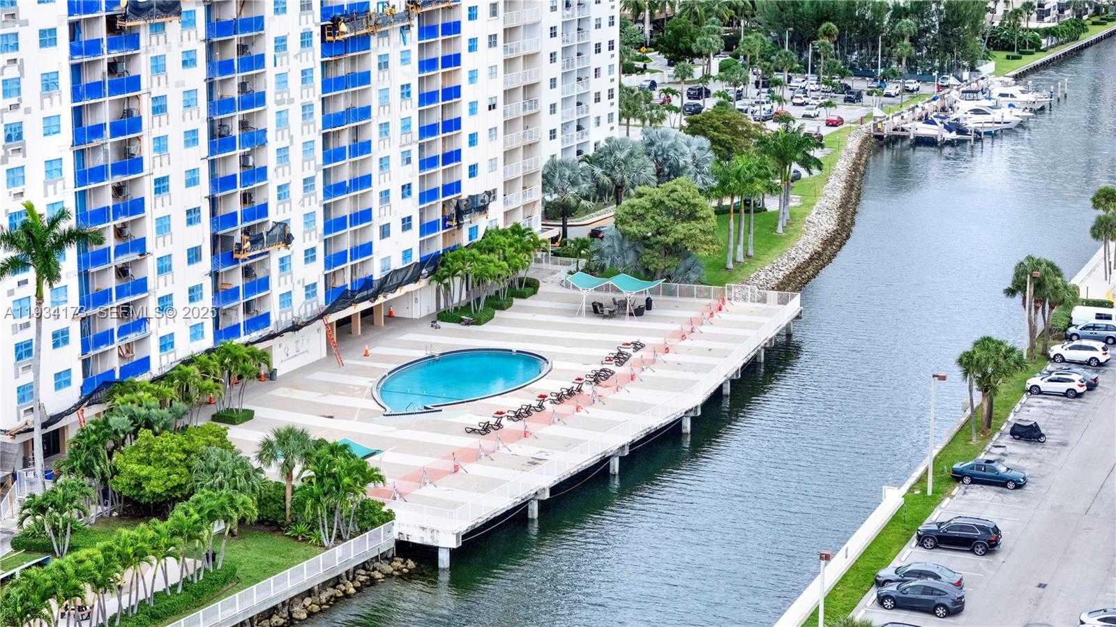 Small Image of 400 KINGS POINT DR #1604, Sunny Isles Beach Number 3
