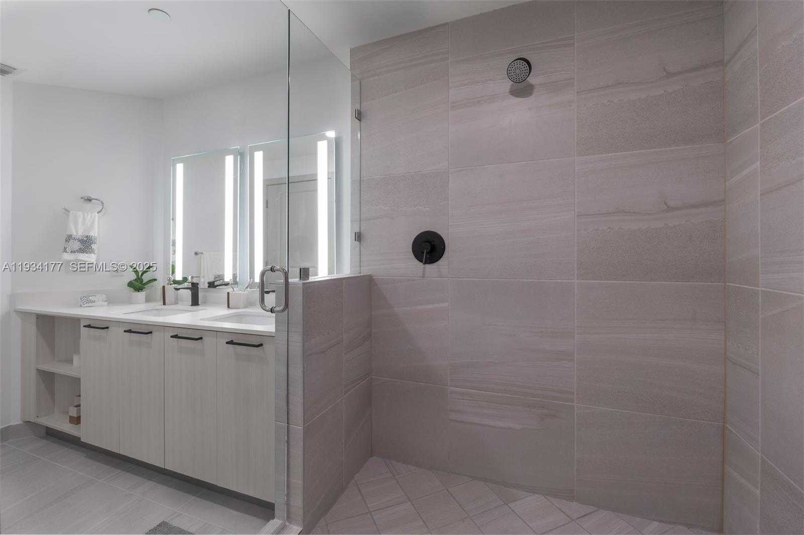 Small Image of 221 SOUTH WEST 12TH ST #PH6, Miami Number 23