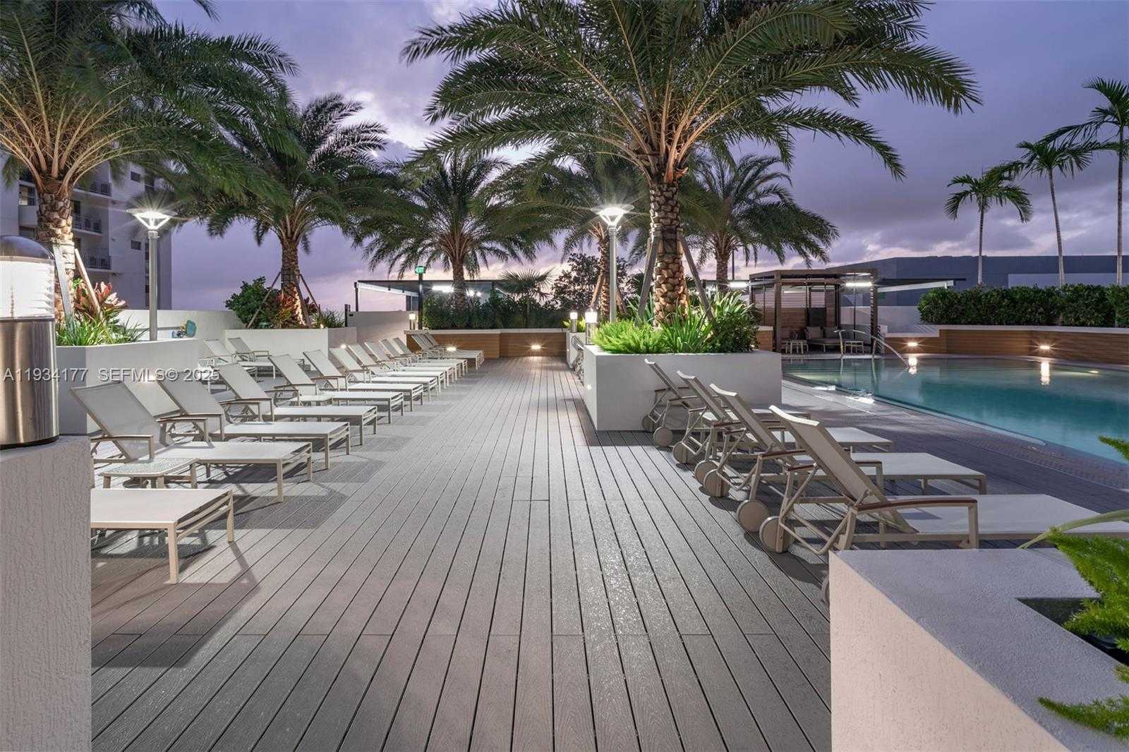 Small Image of 221 SOUTH WEST 12TH ST #PH6, Miami Number 30