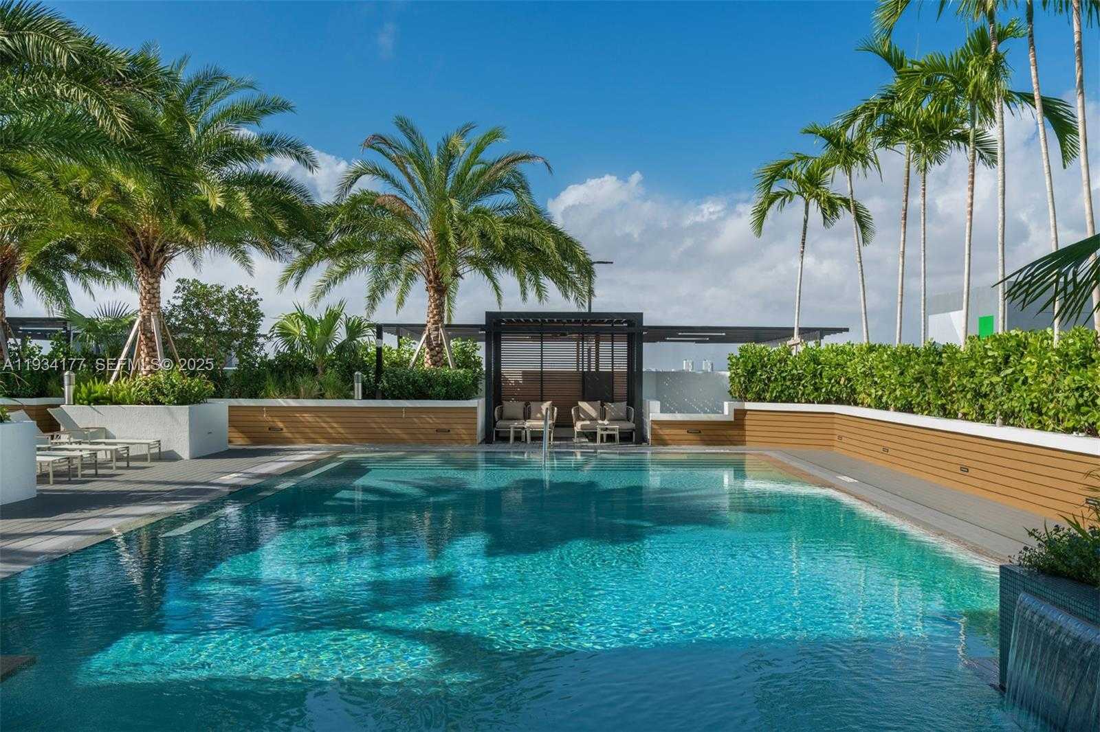 Small Image of 221 SOUTH WEST 12TH ST #PH6, Miami Number 4