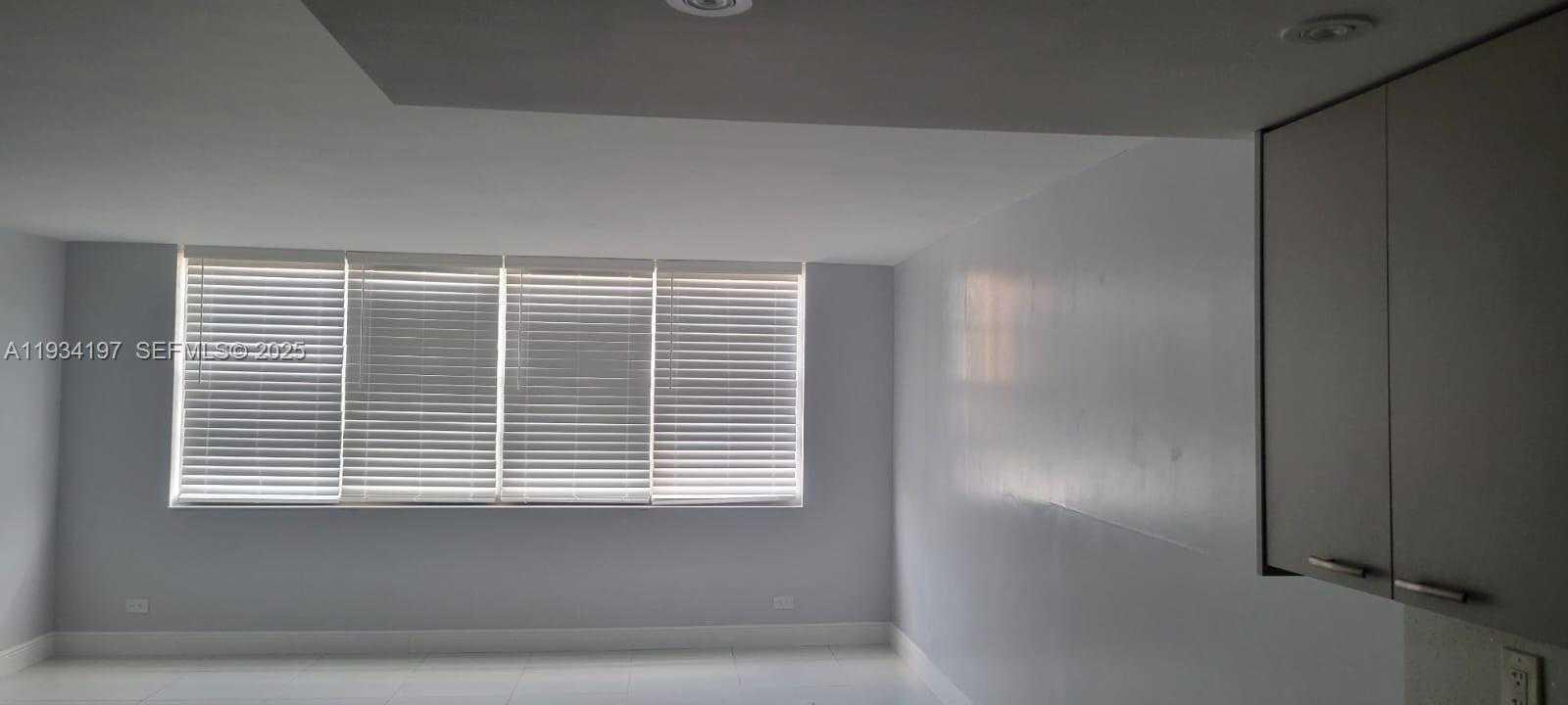 Small Image of 250 174TH ST #1410, Sunny Isles Beach Number 10