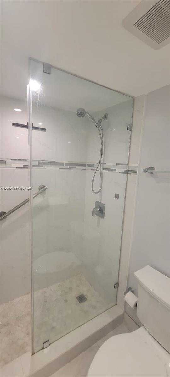 Small Image of 250 174TH ST #1410, Sunny Isles Beach Number 11