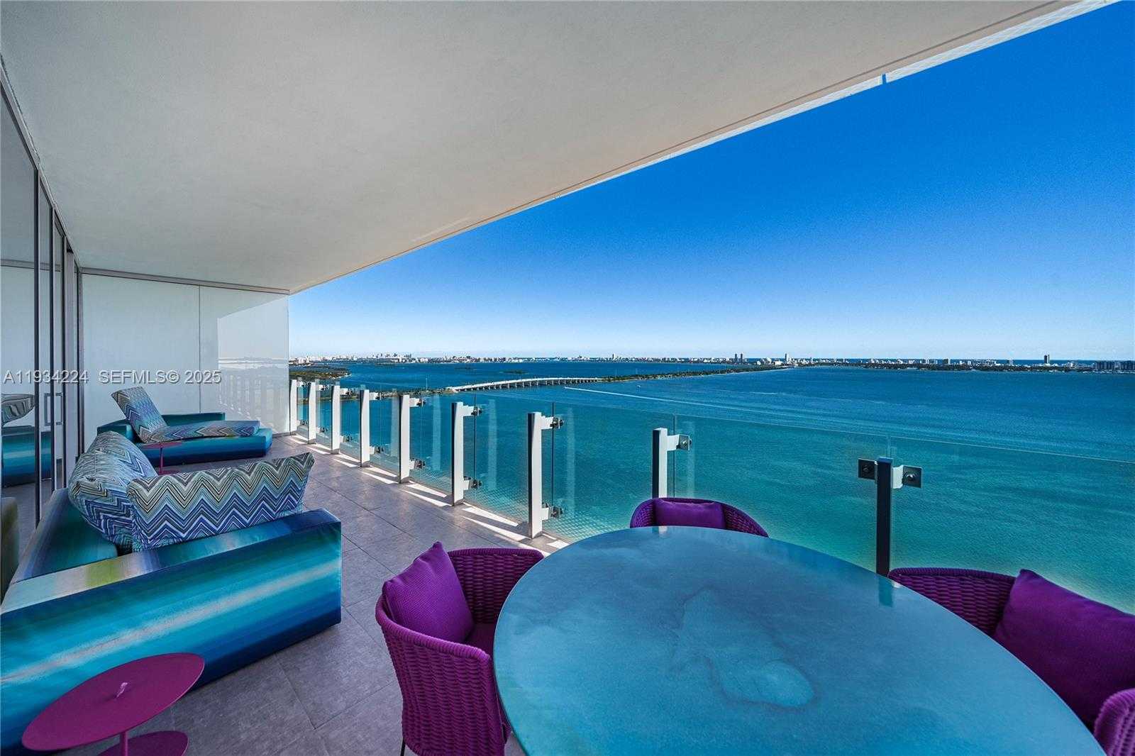 Small Image of Miami Number 16