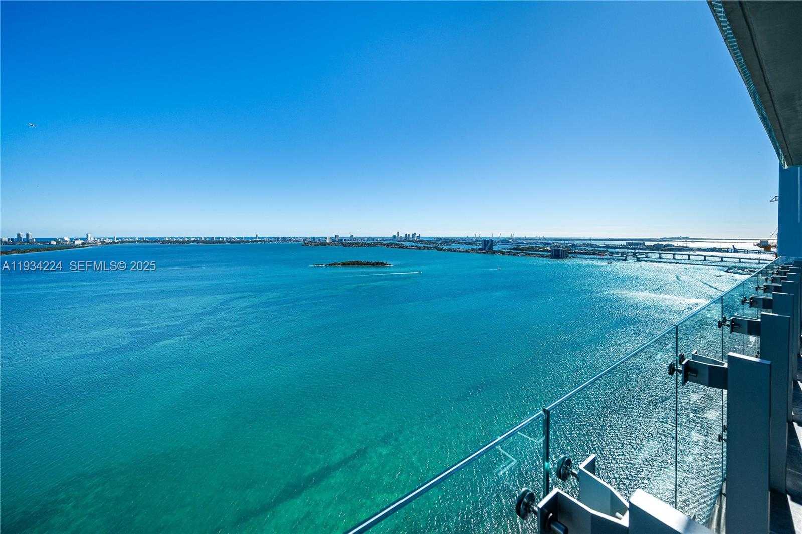 Small Image of Miami Number 18