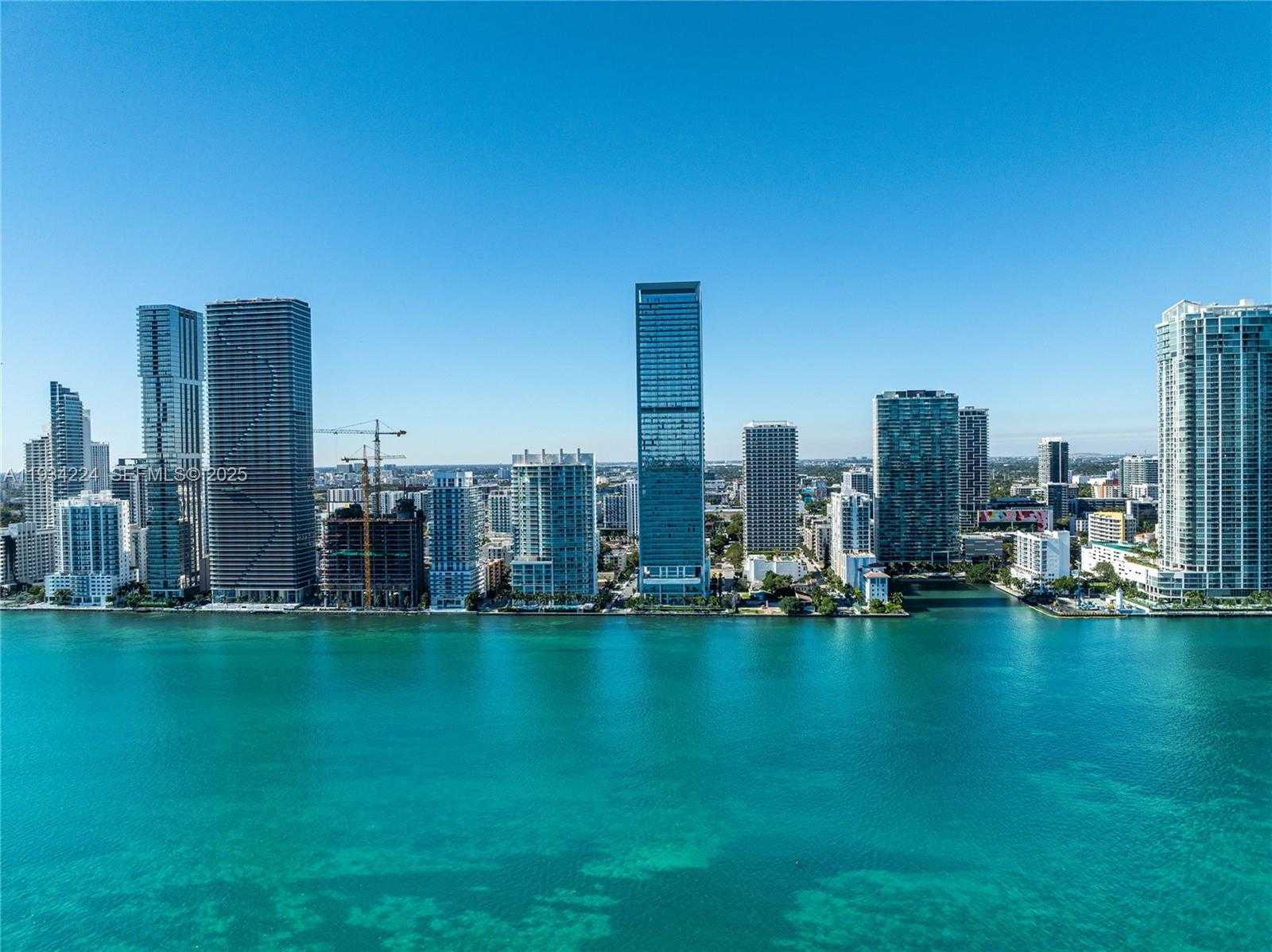 Small Image of Miami Number 23