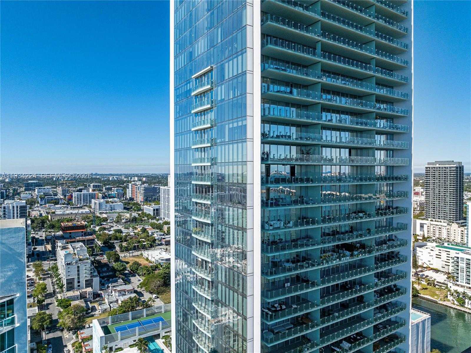 Small Image of Miami Number 26