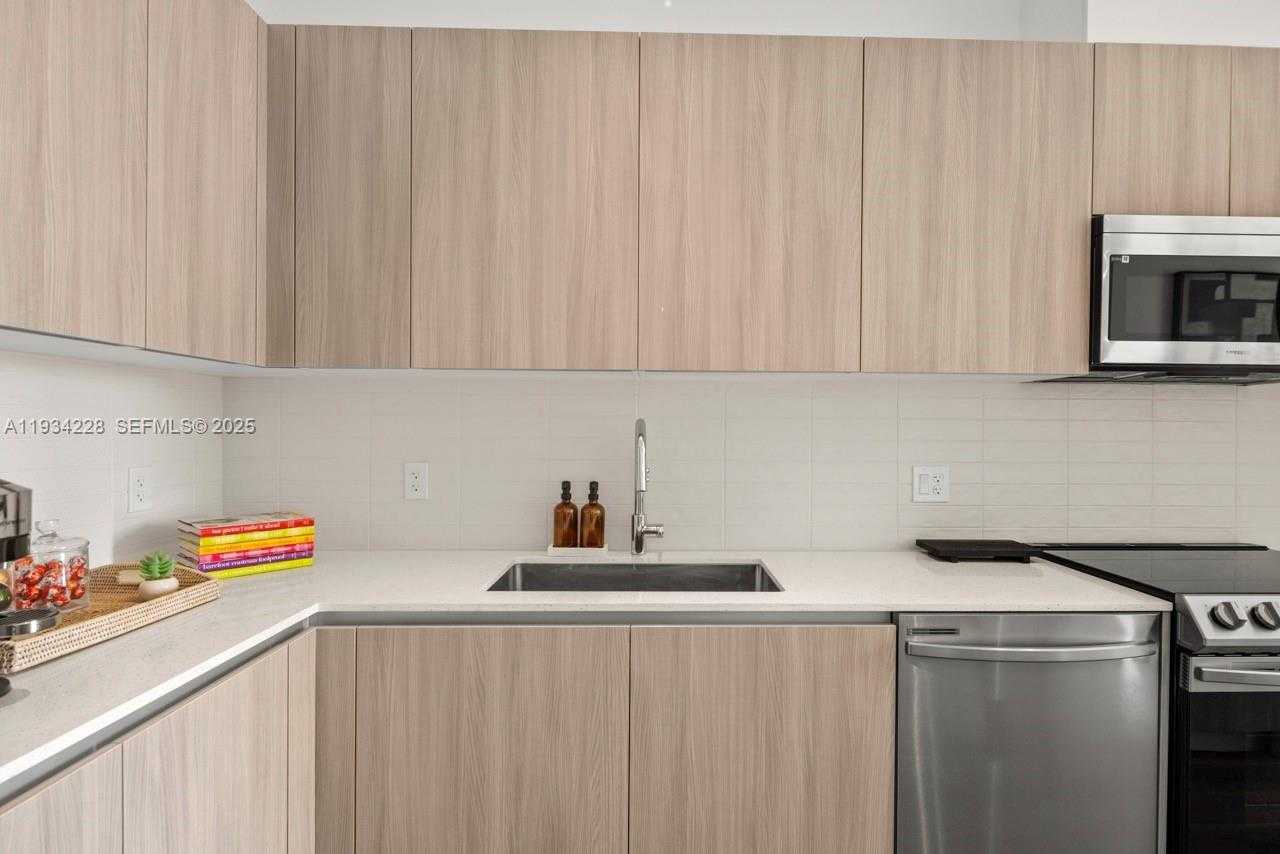 Small Image of 2800 SOUTH WEST 27TH TERRACE #0316, Miami Number 2