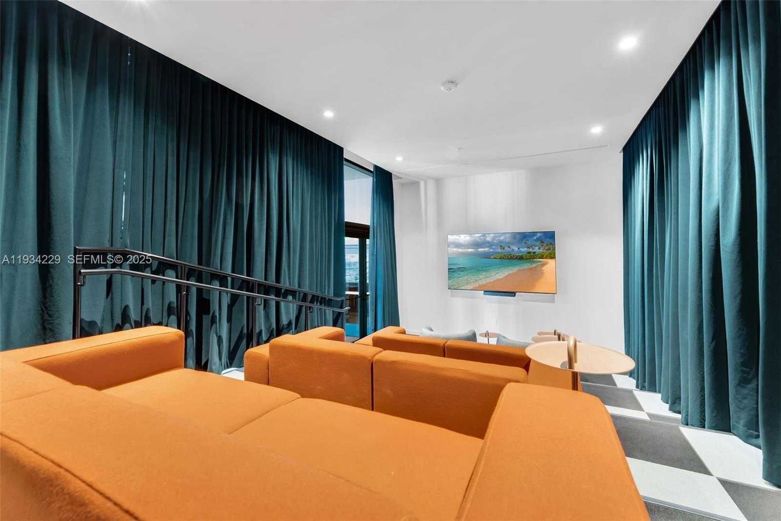 Small Image of 11 NORTH EAST 6TH AVE #2403, Miami Number 13