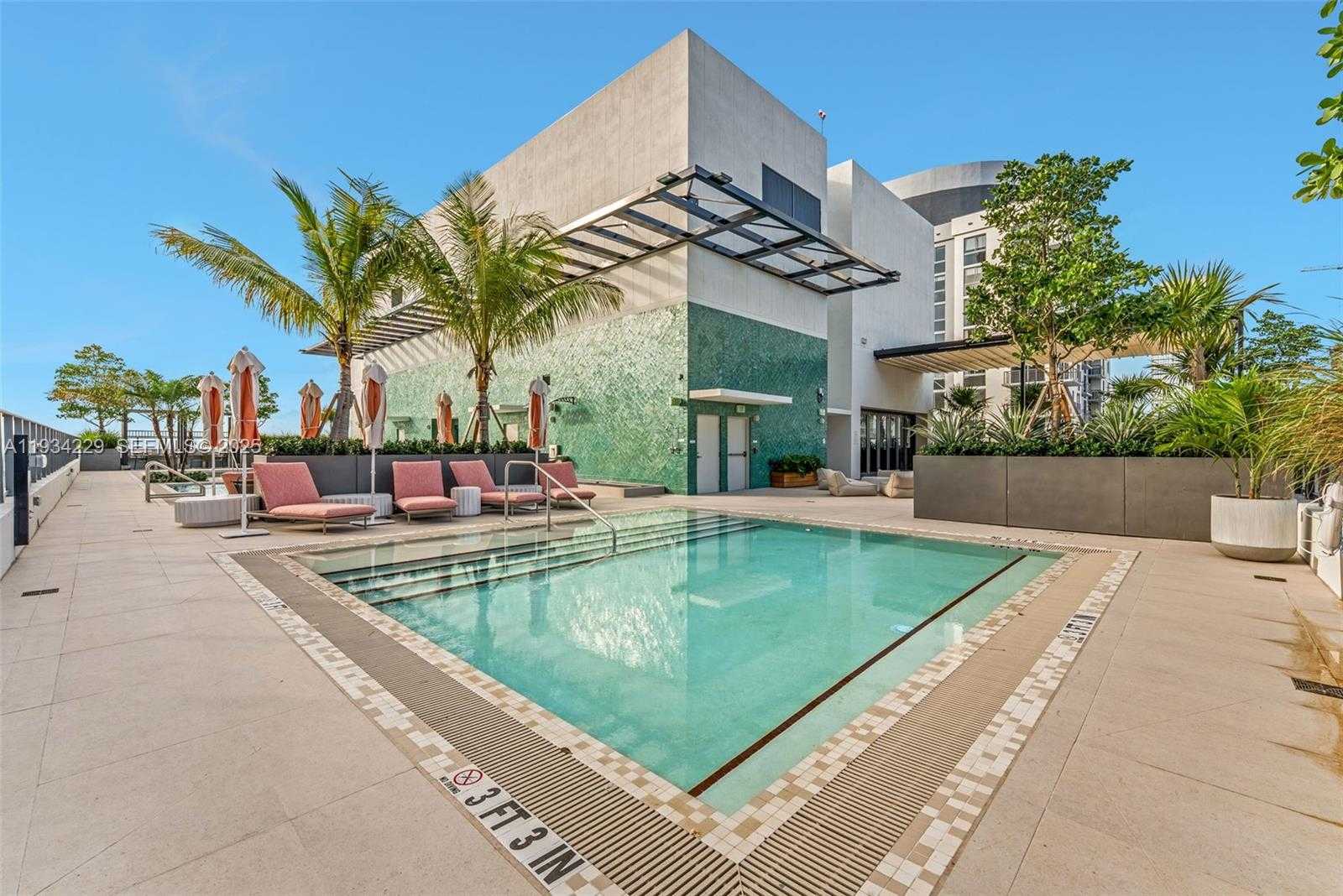 Small Image of 11 NORTH EAST 6TH AVE #2403, Miami Number 18