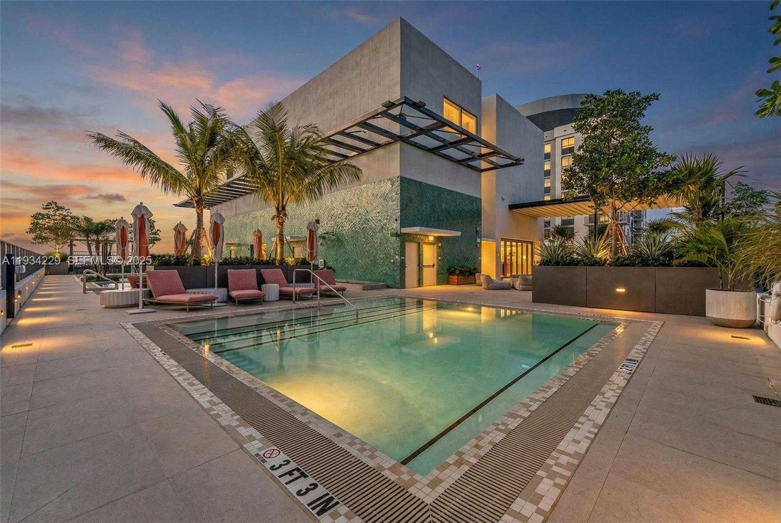 Small Image of 11 NORTH EAST 6TH AVE #2403, Miami Number 19