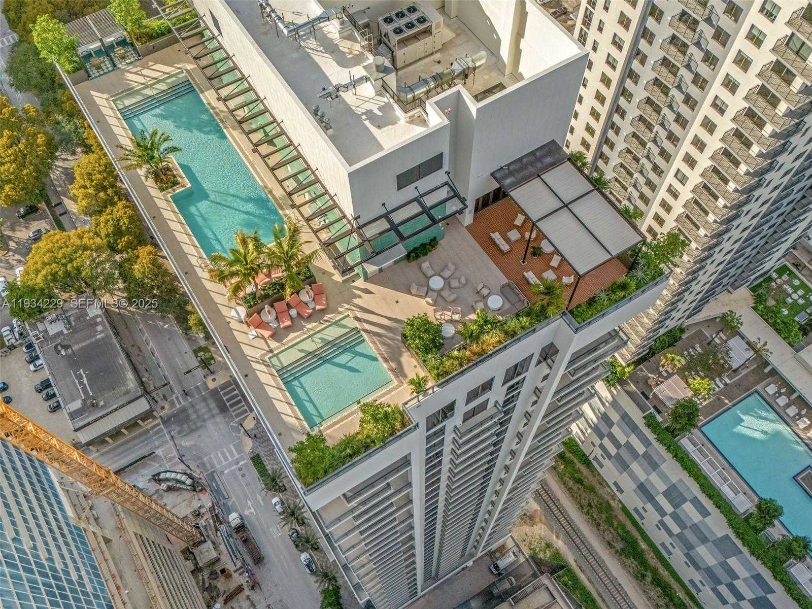 Small Image of 11 NORTH EAST 6TH AVE #2403, Miami Number 20