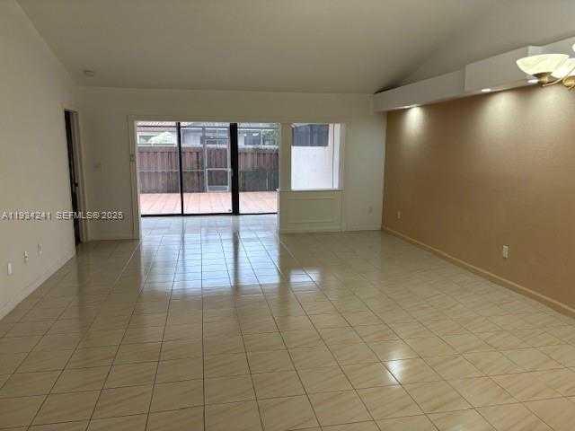 Small Image of 11349 SOUTH WEST 85 LN #11349, Miami Number 12