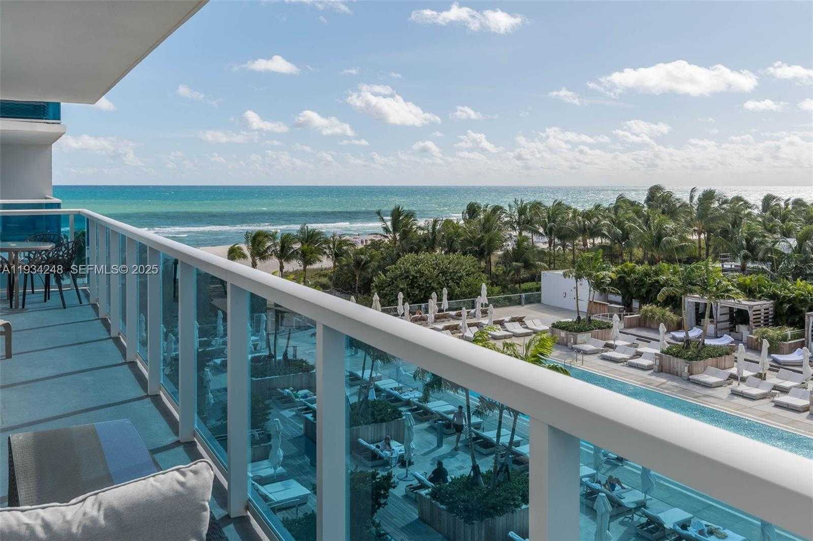 Small Image of 2301 COLLINS AVE #507, Miami Beach Number 14