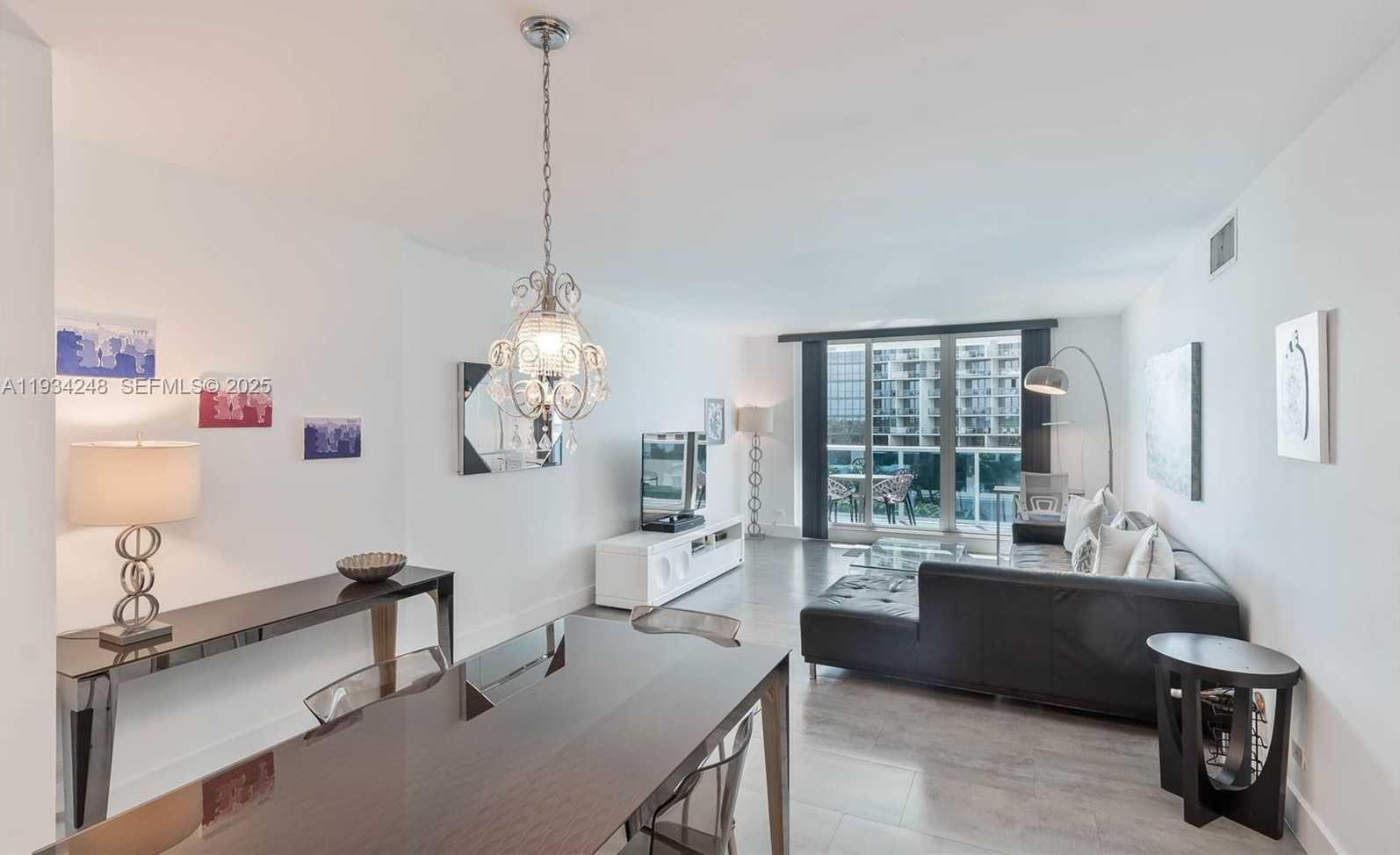 Small Image of 2301 COLLINS AVE #507, Miami Beach Number 3