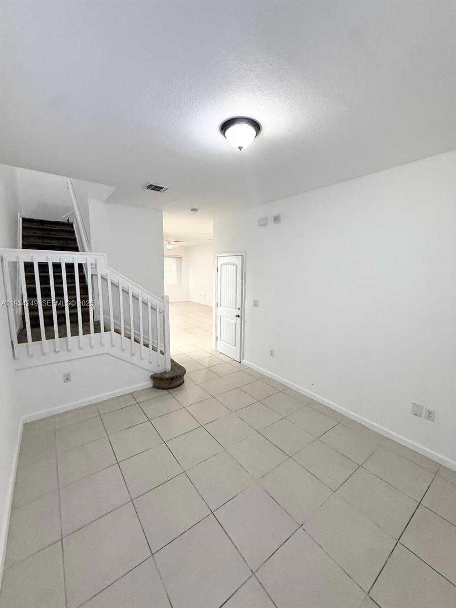 Small Image of 1364 NORTH WEST 214TH TER #1364, Miami Gardens Number 10