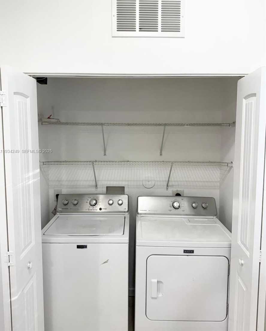 Small Image of 1364 NORTH WEST 214TH TER #1364, Miami Gardens Number 13