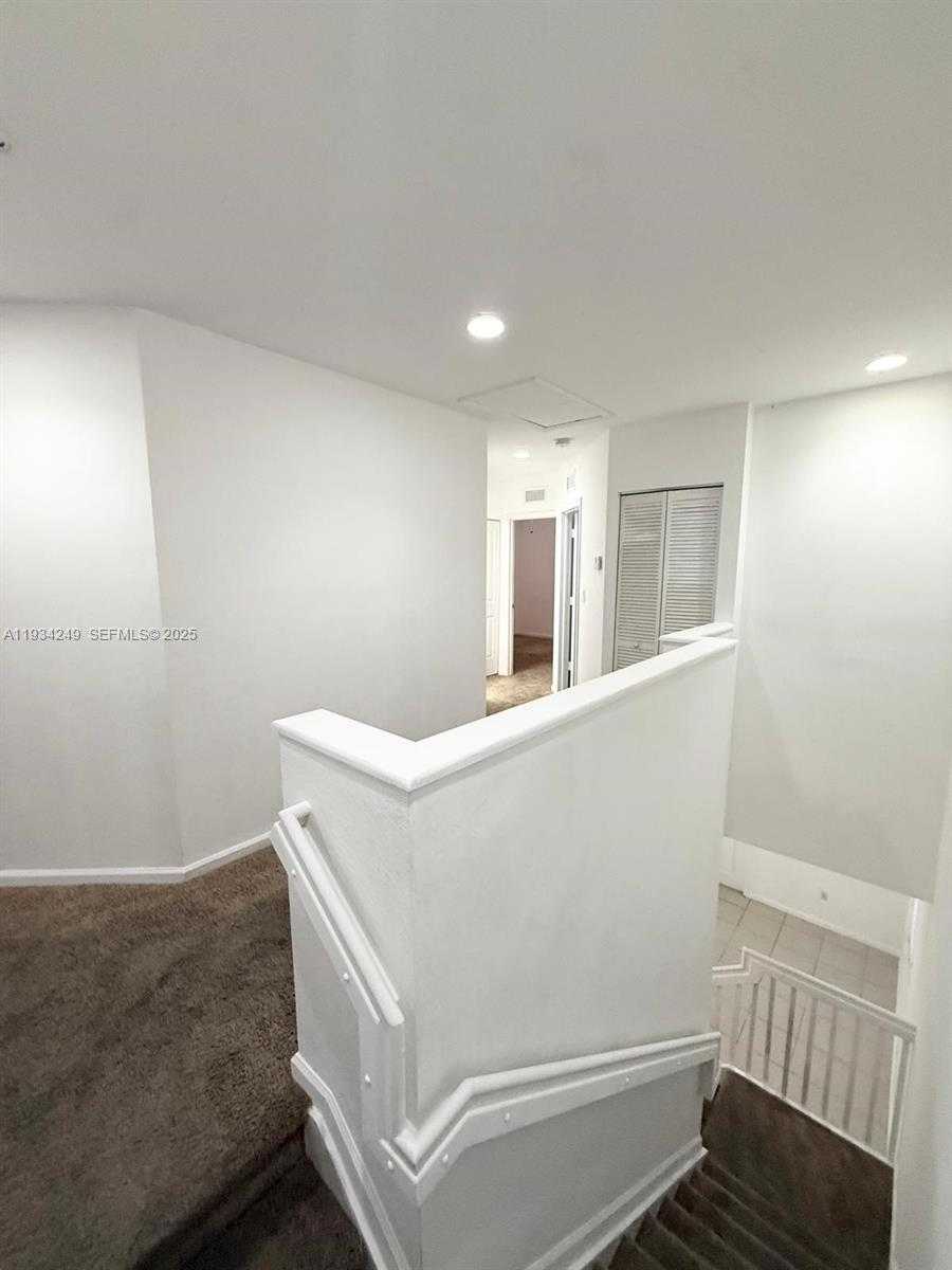 Small Image of 1364 NORTH WEST 214TH TER #1364, Miami Gardens Number 5