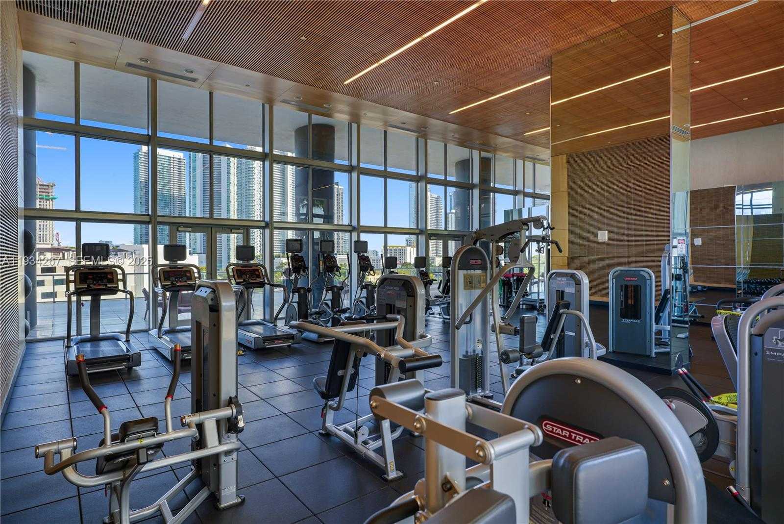 Small Image of 3470 EAST COAST AVE #H0606, Miami Number 26