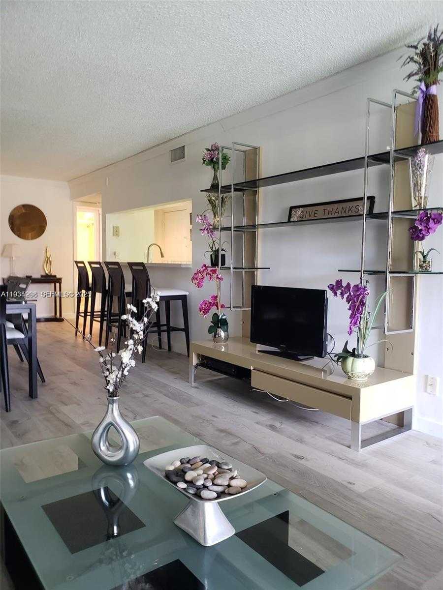 Small Image of 4500 NORTH WEST 99TH CT #204-5, Doral Number 13