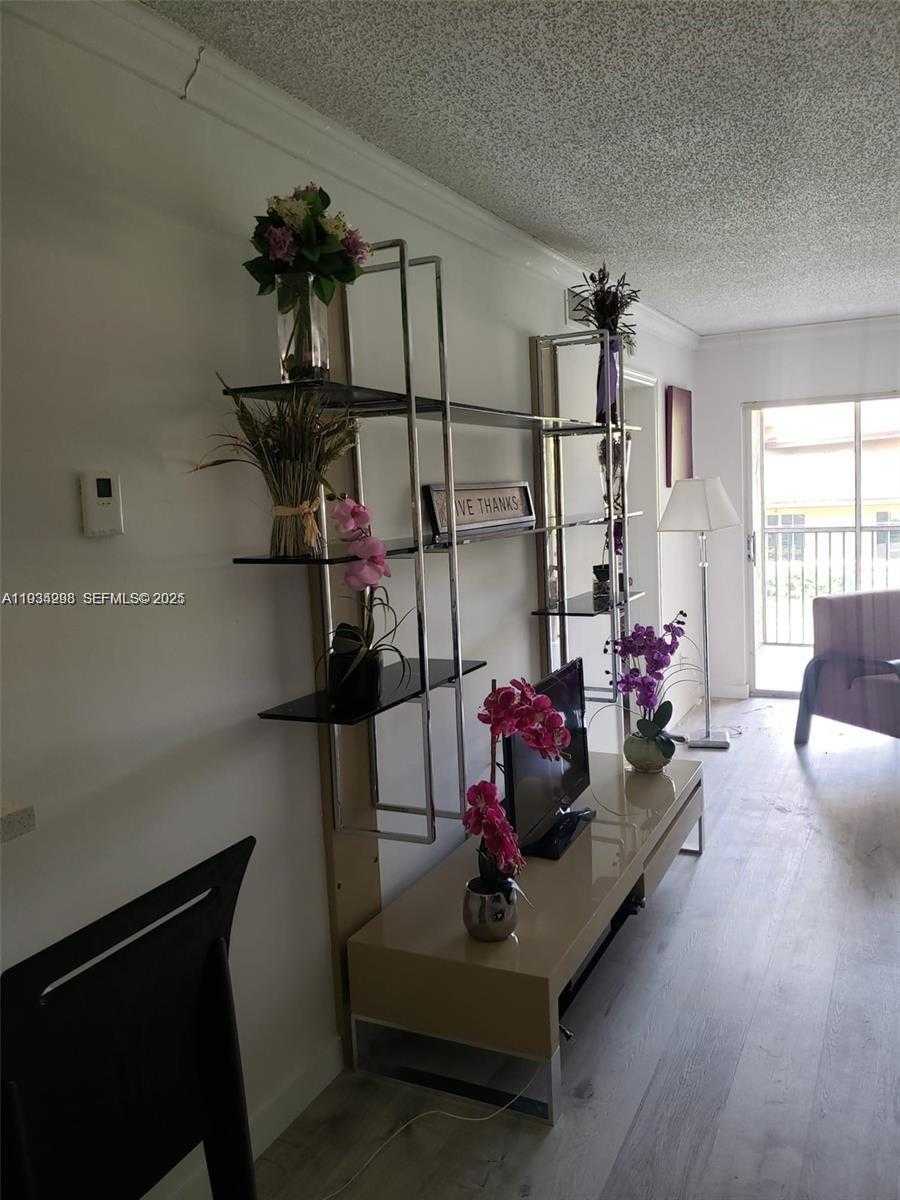 Small Image of 4500 NORTH WEST 99TH CT #204-5, Doral Number 4