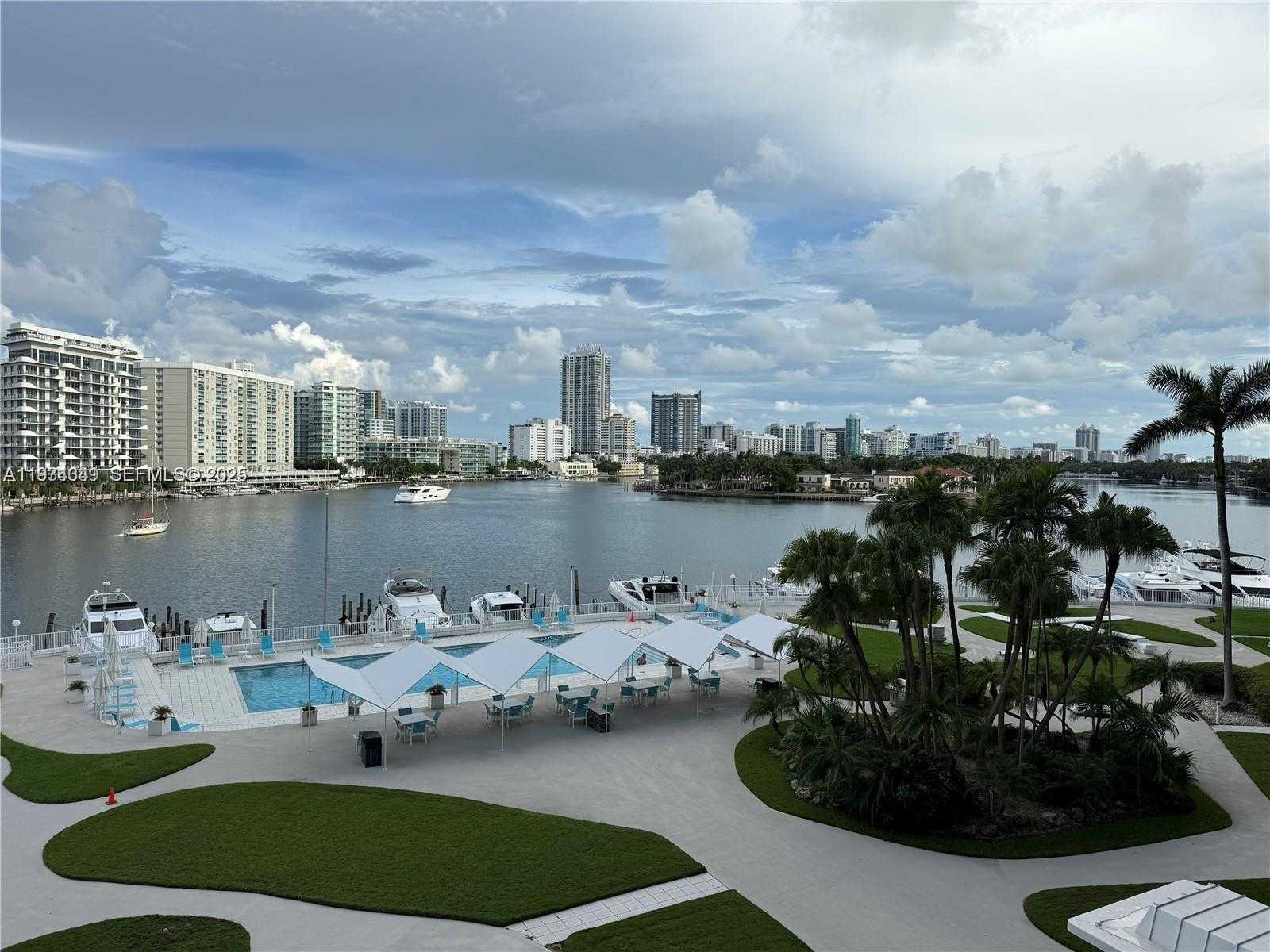 Small Image of 900 BAY DR #315, Miami Beach Number 17