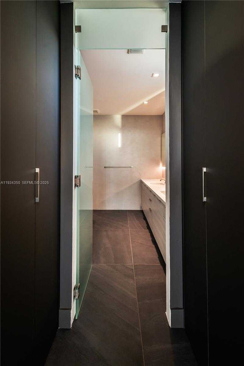 Small Image of 7934 WEST DR #1401, North Bay Village Number 11