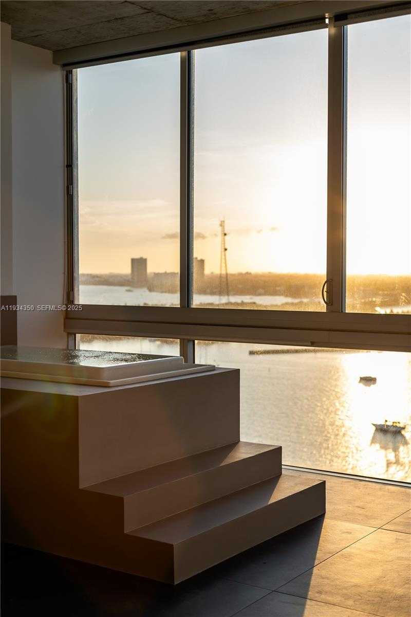 Small Image of 7934 WEST DR #1401, North Bay Village Number 22